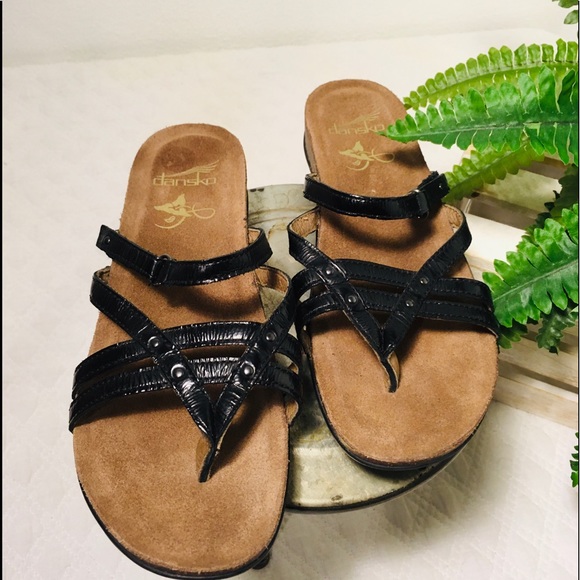 Dansko Shoes - 🌻DANSKO LEATHER SANDALS SIZE: 37 - 7 (USA)